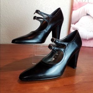 ✨PREMIUM LEATHER✨ Black Leather Heeled Loafers